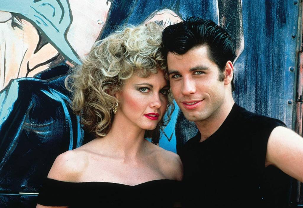 John Travolta e Olivia Newton-John retomam papéis de Grease 41 anos depois