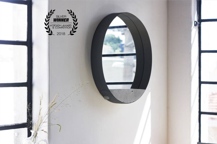 Espelho Loop, de 50 cm de diâmetro. <a href="https://boobam.com.br/produto/espelho-loop-preto-4097" target="_blank" rel="noopener">BooBam</a>, R$ 870 Espelho Loop, de 50 cm de diâmetro. <a href="https://boobam.com.br/produto/espelho-loop-preto-4097" target="_blank" rel="noopener">BooBam</a>, R$ 870