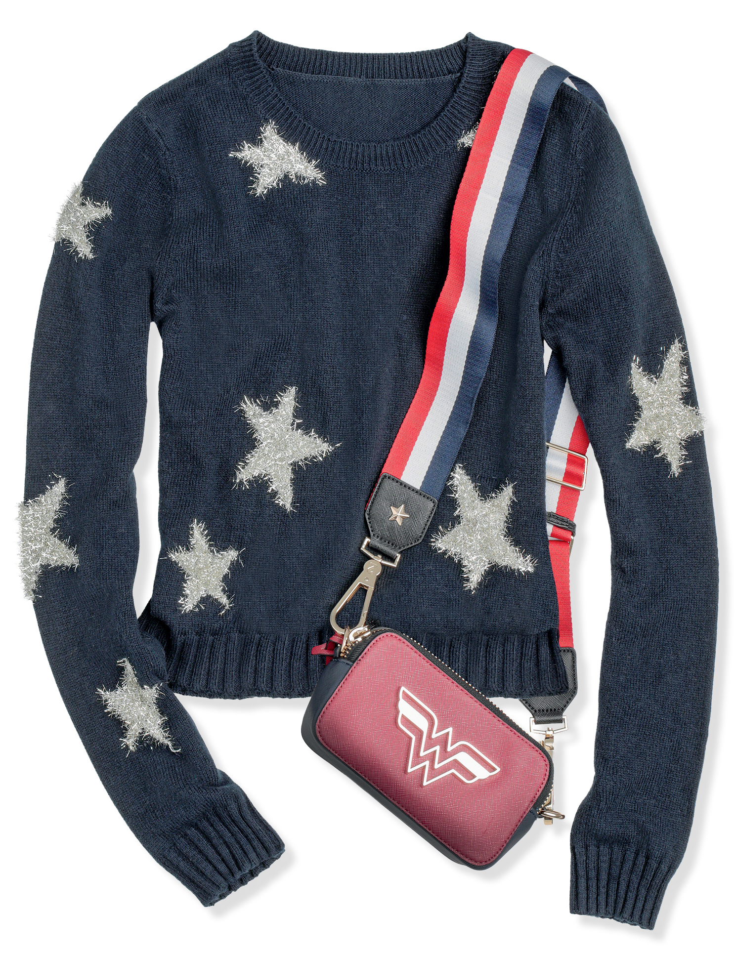 Tric&ocirc;, R$ 590, e bolsa de couro, R$ 459, Ellus 2nd Floor, tel. (11) 3061 2900.