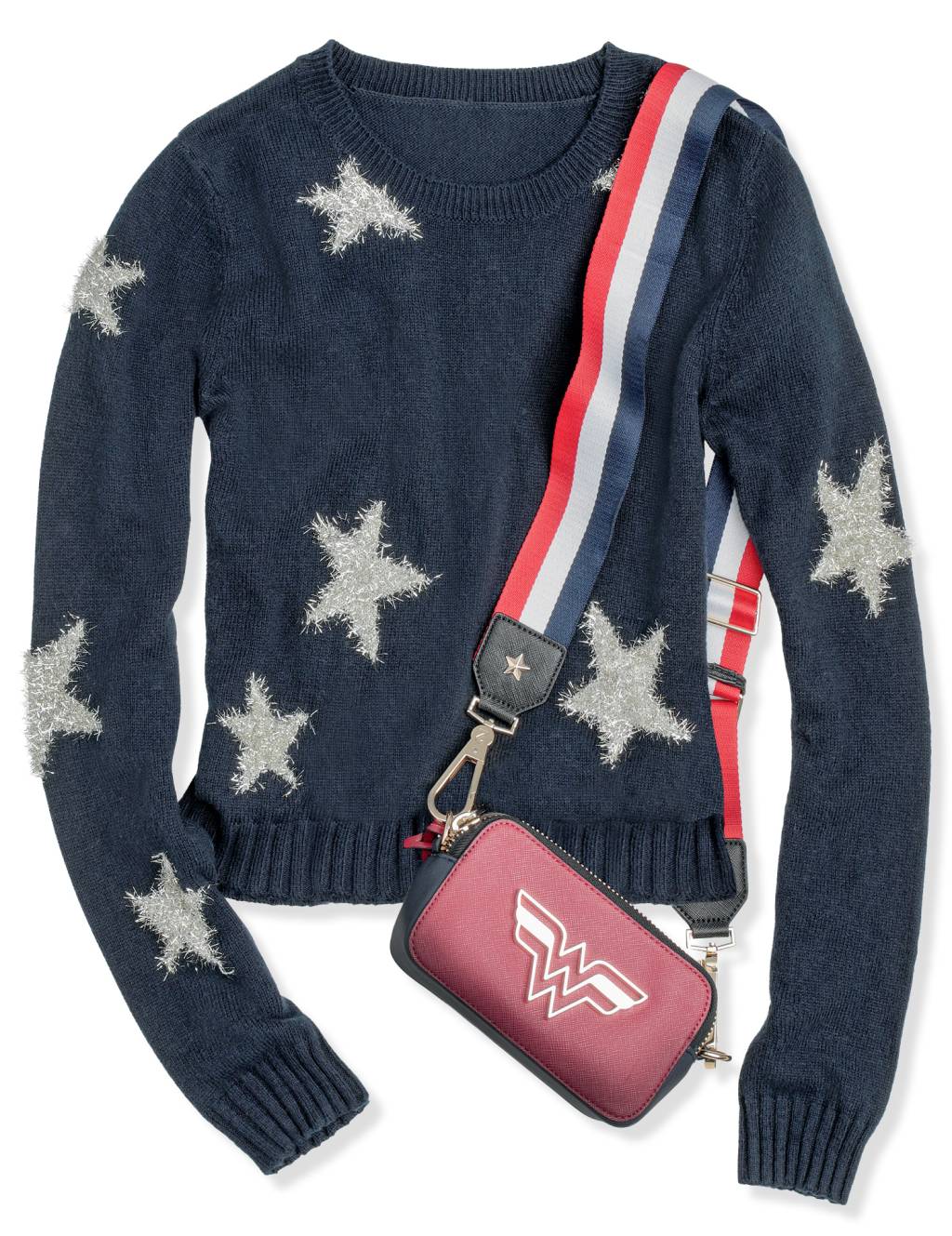 Tric&ocirc;, R$ 590, e bolsa de couro, R$ 459, Ellus 2nd Floor, tel. (11) 3061 2900.