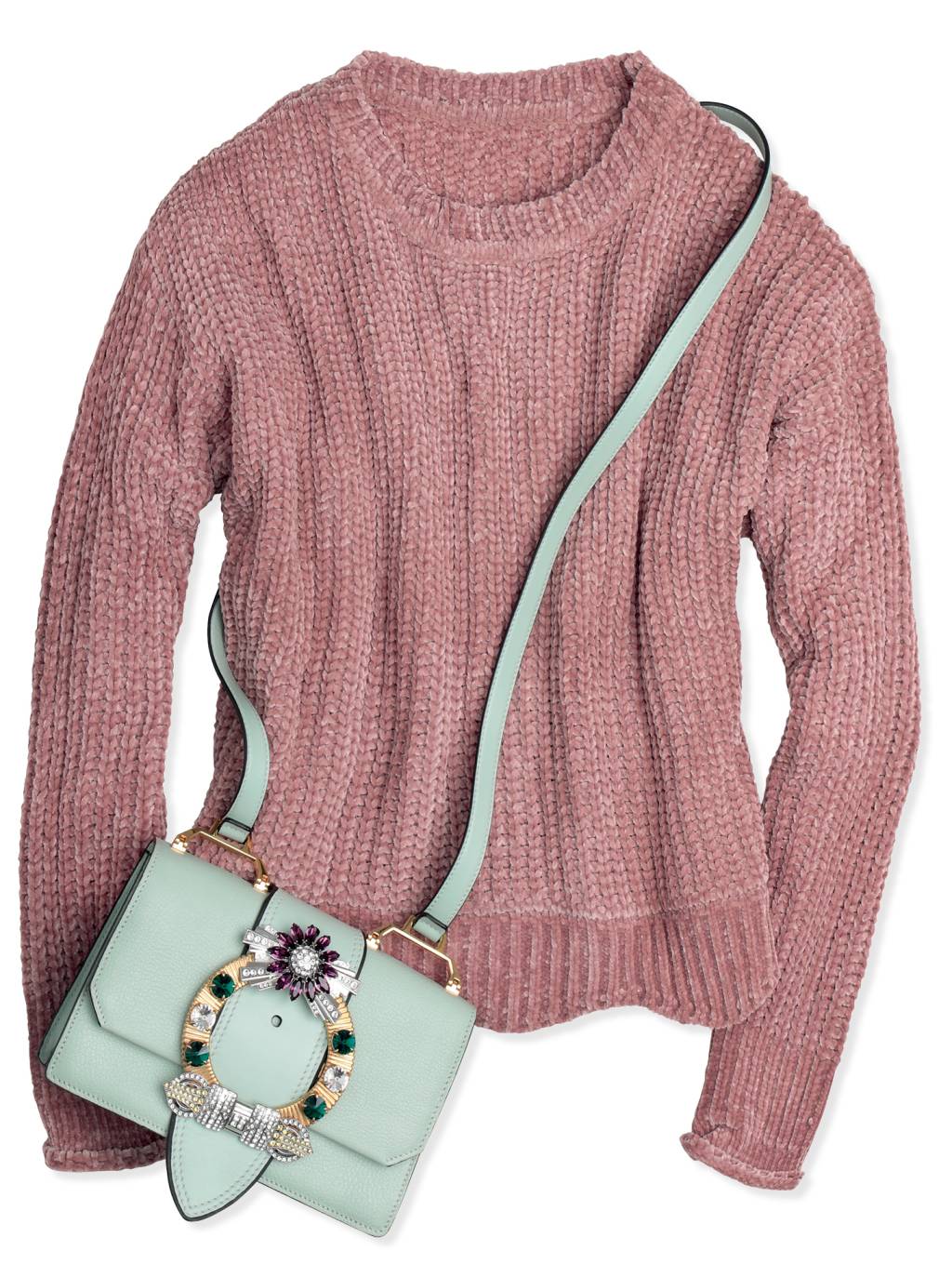 Tric&ocirc;, Zara, R$ 179, tel. (11) 2101 1996. Bolsa de couro, Miu Miu, R$ 8 650, tel. (11) 5525 6370.