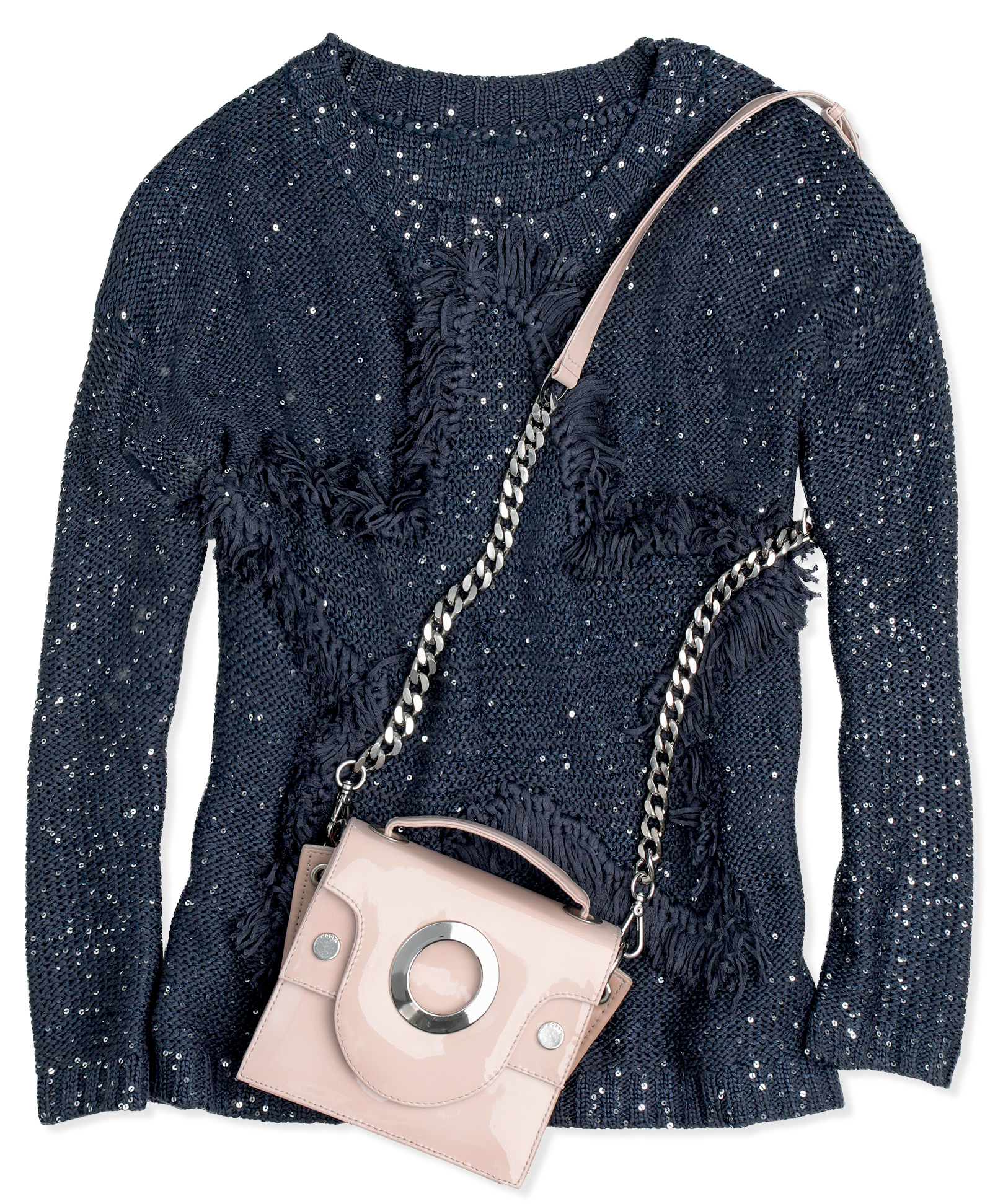 Tric&ocirc;, Rosa Ch&aacute;, R$ 460, tel. (11) 3061 9905. Bolsa de verniz, Modem, R$ 1 575, tel. (11) 3812 9242.
