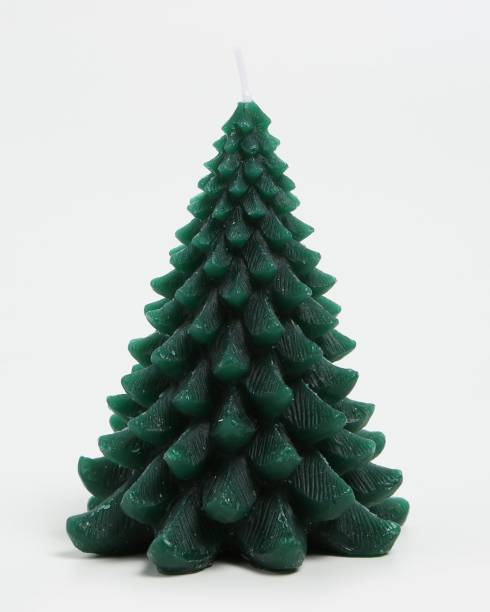 A vela Pinheiro Grande tem 14,10 cm de altura. <a href="https://www.riachuelo.com.br/vela-pinheiro-grande-natal-12433519001_sku/?general_color=VERDE&gclid=EAIaIQobChMI6vPPo6KG3wIVyYCRCh30JQfJEAYYBSABEgKZ4PD_BwE" target="_blank" rel="noopener">Riachuelo</a>, R$ 39,90