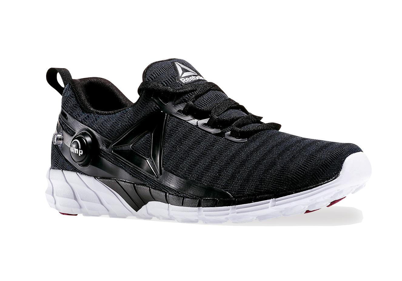 T&ecirc;nis de malha, <strong>Reebok</strong>, R$ 700