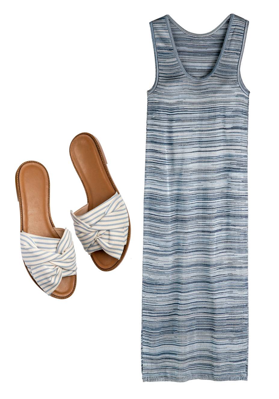 Vestido de tric&ocirc;,<strong> Amaro</strong>, R$ 190. Slides de sarja, <strong>Arezzo</strong>, R$ 200.