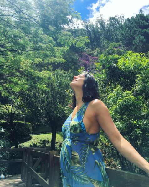 Vestido estampado para curtir o dia em meio à natureza. Vestido estampado para curtir o dia em meio à natureza.