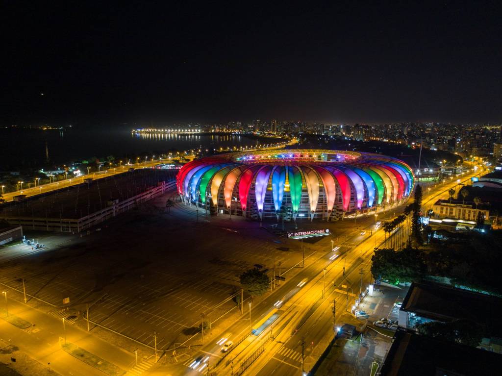 Três importantes times brasileiros abraçam a causa do Dia do Orgulho LGBT