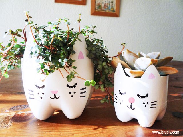 Não põe no lixo! 10 ideias lindas feitas de material reciclado pra decorar