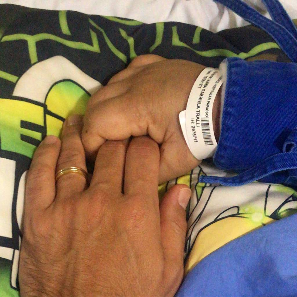 Gabriela Tralli, irmã de César Tralli, morre aos 40 anos