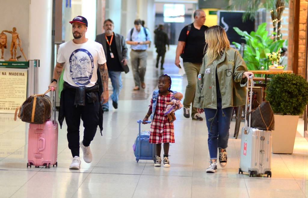 Bruno Gagliasso, Titi Gagliasso e Giovanna Ewbank