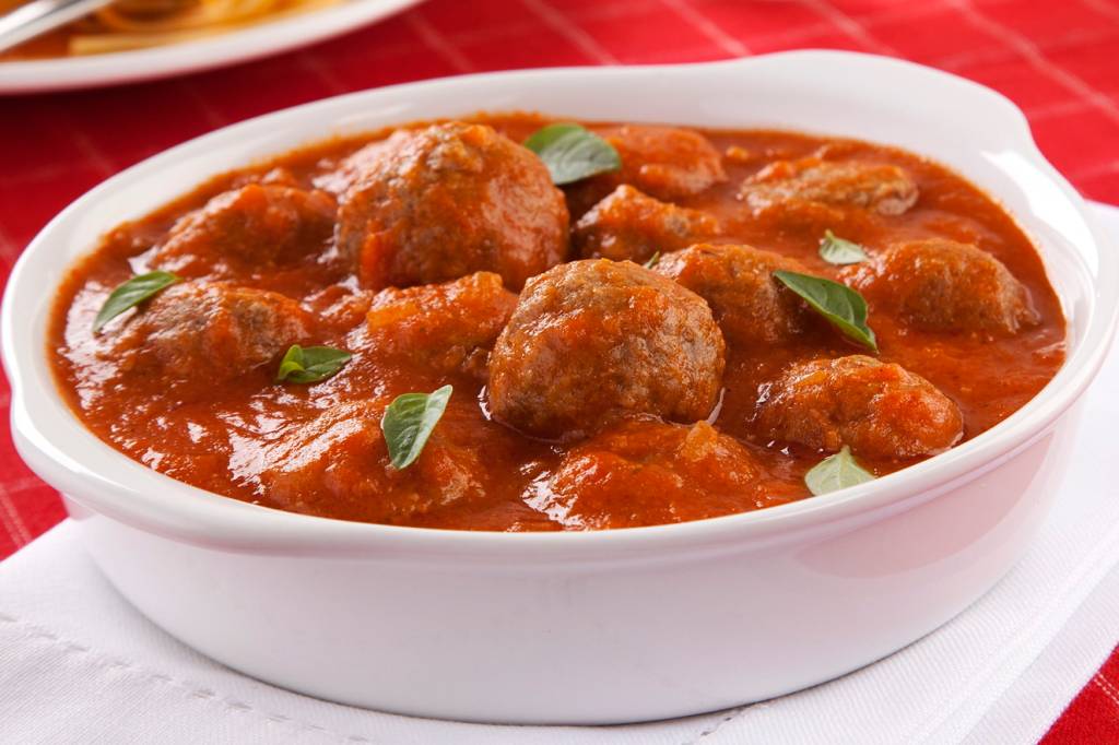 Almôndegas veganas de legumes e nozes