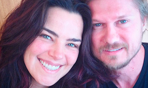 Ana Paula Arósio retoma seu trabalho como atriz com novo visual