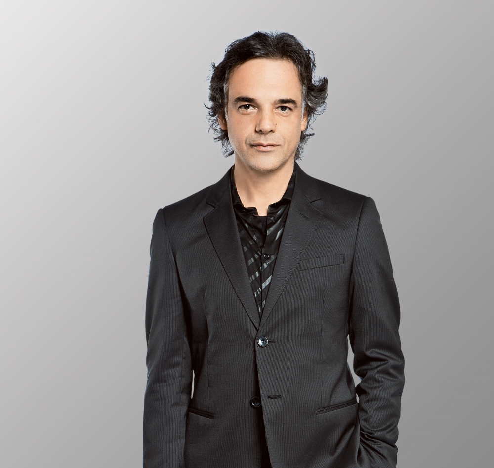 Ângelo Antônio fala sobre o relacionamento de altos e baixos com a filha