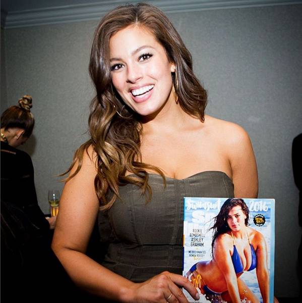 Cinco coisas que você não sabe sobre Ashley Graham, primeira capa plus size da Sports Illustrated