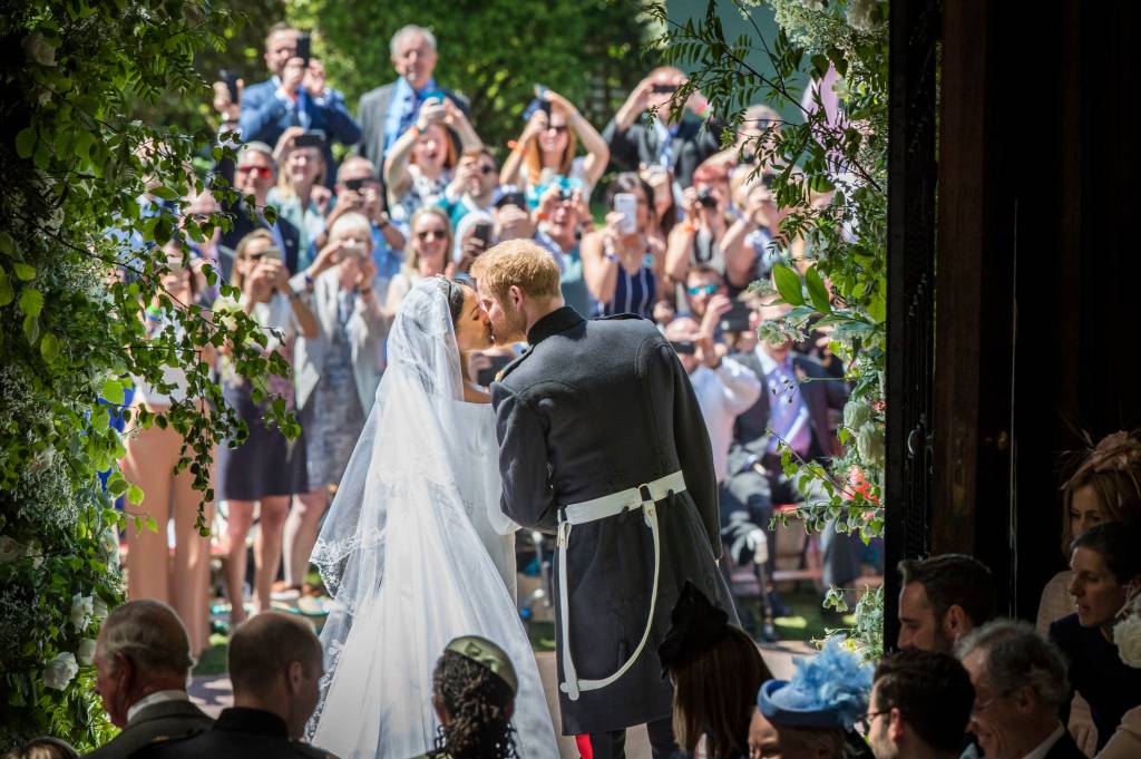 1ª dança de Harry e Meghan foi ao som da melhor música de Whitney Houston