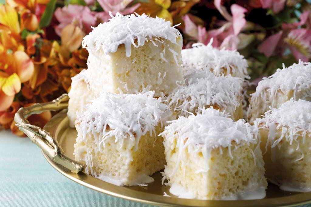 bolo-gelado-de-coco bolo-gelado-de-coco
