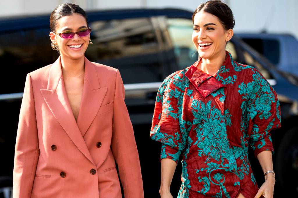 Melhores looks do street style na semana Alta-Costura: Bruna Marquezine e+