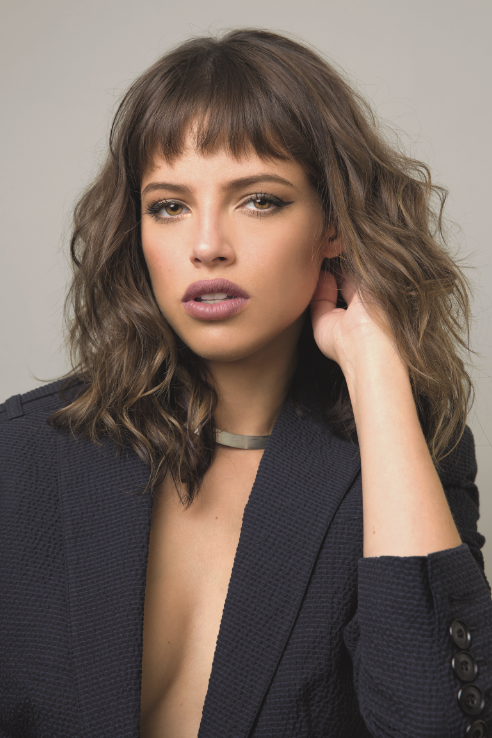 Make: Agatha Moreira já teve pavor de destacar a própria boca