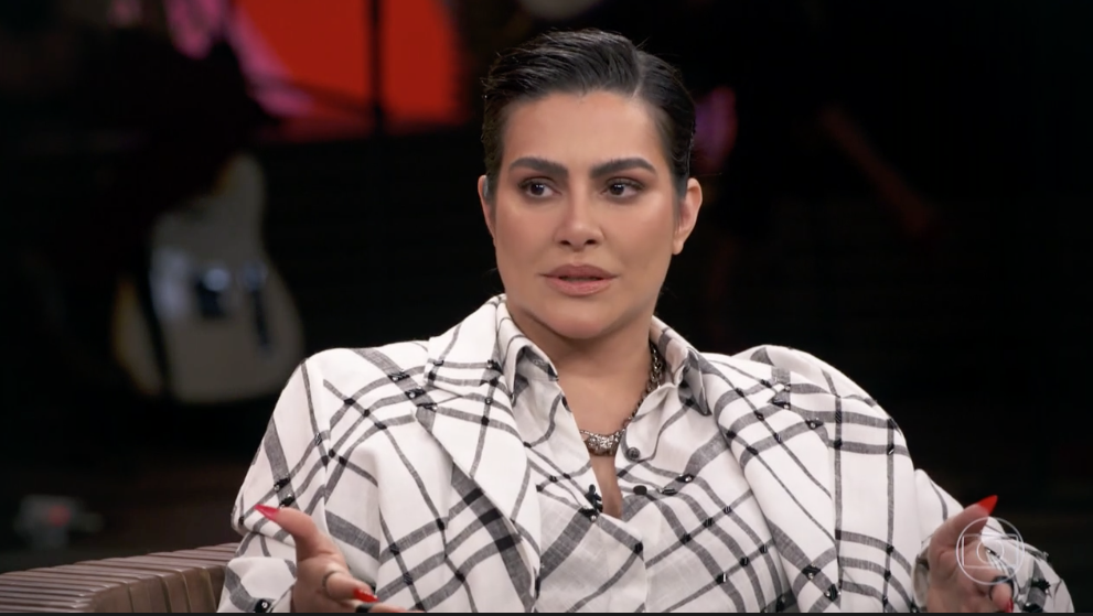 Cleo desabafa sobre como é ter compulsão alimentar e ser chamada de gorda