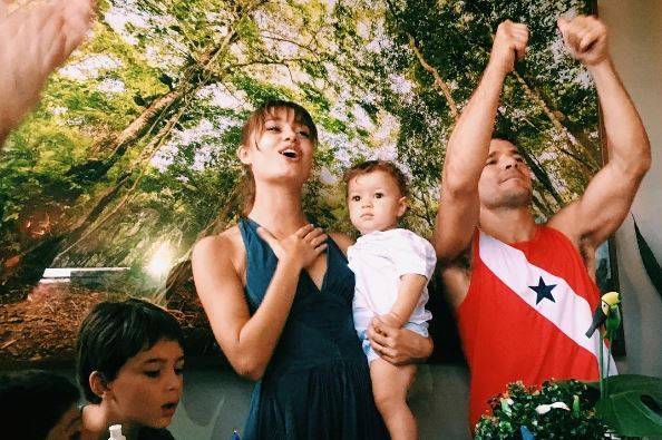 Sophie Charlotte e Daniel de Oliveira celebram 1 aninho de Otto
