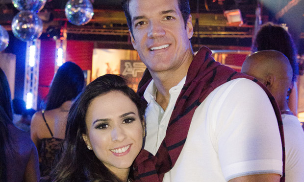 Amor à Vida: Valdirene volta para Ignácio