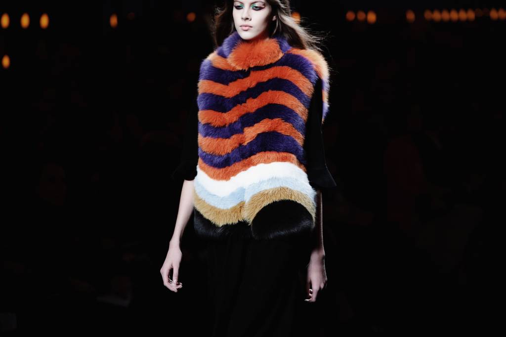 Você usaria um casaco de pele ao lado do seu amigo vegano?