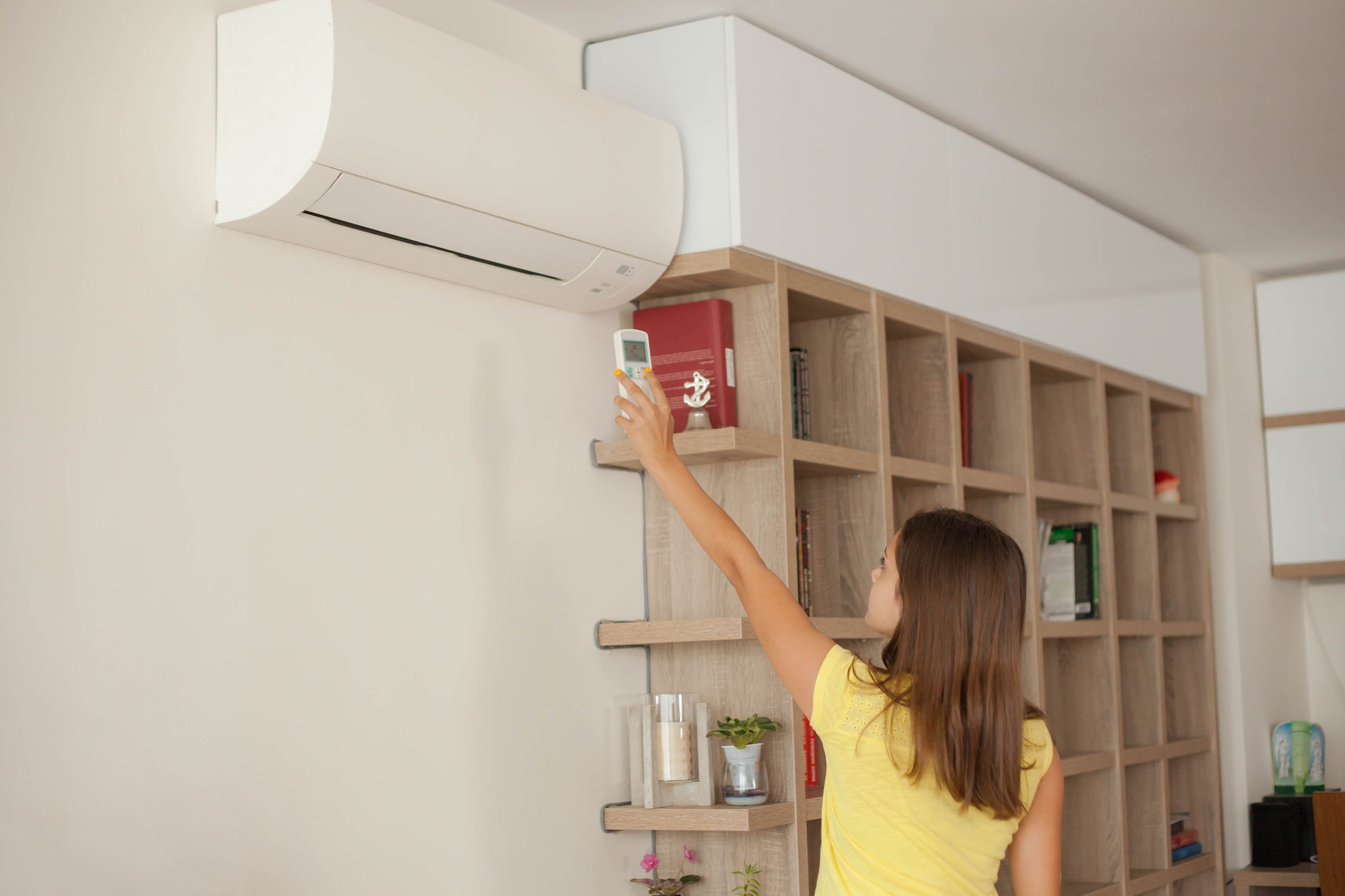 Ar condicionado: 8 dúvidas respondidas para você vencer o calor em casa
