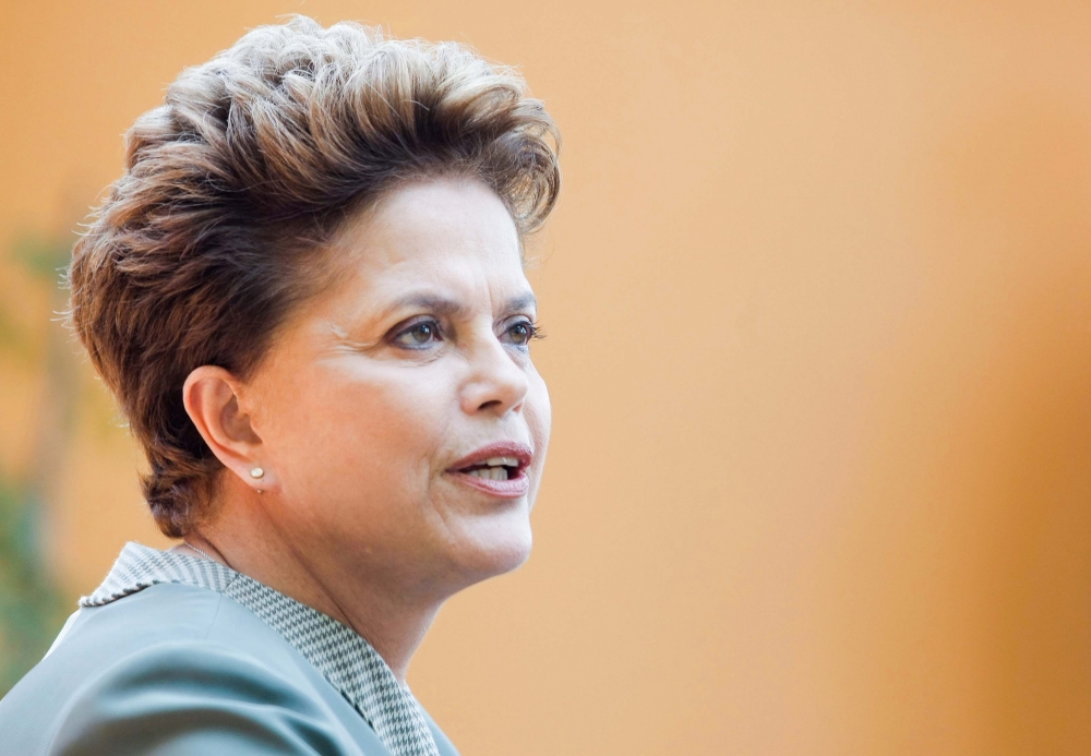 Com argumentos de que Dilma estaria ‘fora de si’, revista provoca debate sobre misoginia