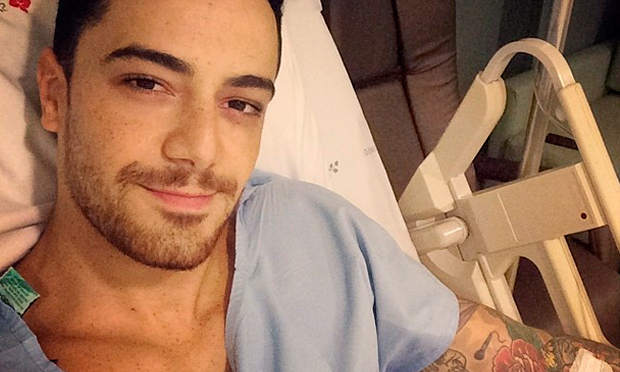 Felipe Titto se recupera de cirurgia de retirada de cisto