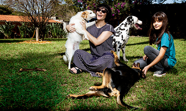 Fernanda Takai fala de sua paixão por cães