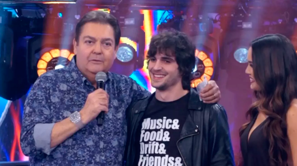 Fiuk se machuca e é o 3º participante a se afastar do ‘Dança dos Famosos’