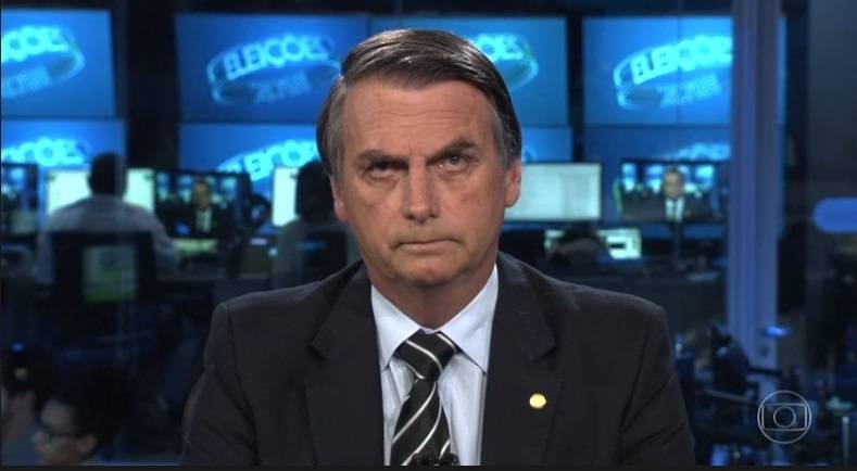 Bolsonaro reproduziu duas grandes mentiras no “Jornal Nacional”