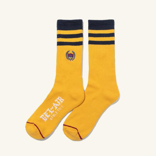 will-smith-lanca-linha-de-roupas-inspirada-em-um-maluco-no-pedaco fresh_prince_academy_socks_gold_x1_8b3ce8d4-8ba8-476a-a346-f04d5c3fc12e_540x