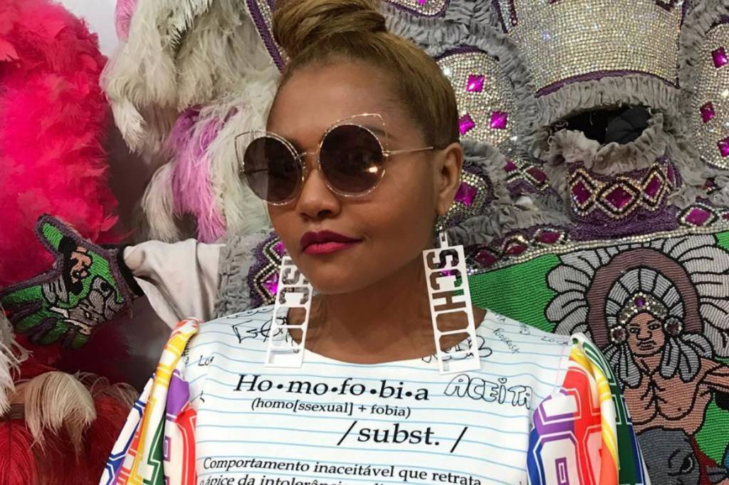 Gaby Amarantos mostra celulite em foto e pede mais autoaceitação