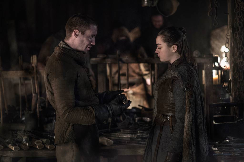 Maisie Williams comenta sobre “aquela cena” de Arya e Gendry em GoT