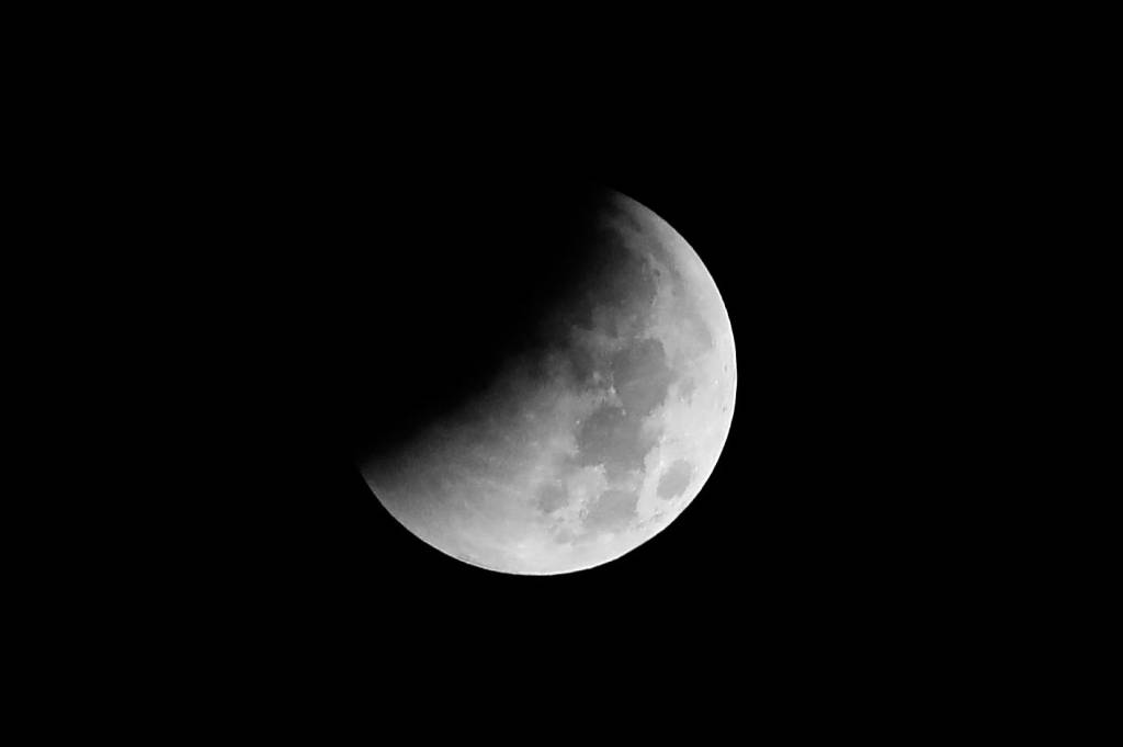 Eclipse Lunar parcial poderá ser visto em todo o Brasil nesta terça (16)