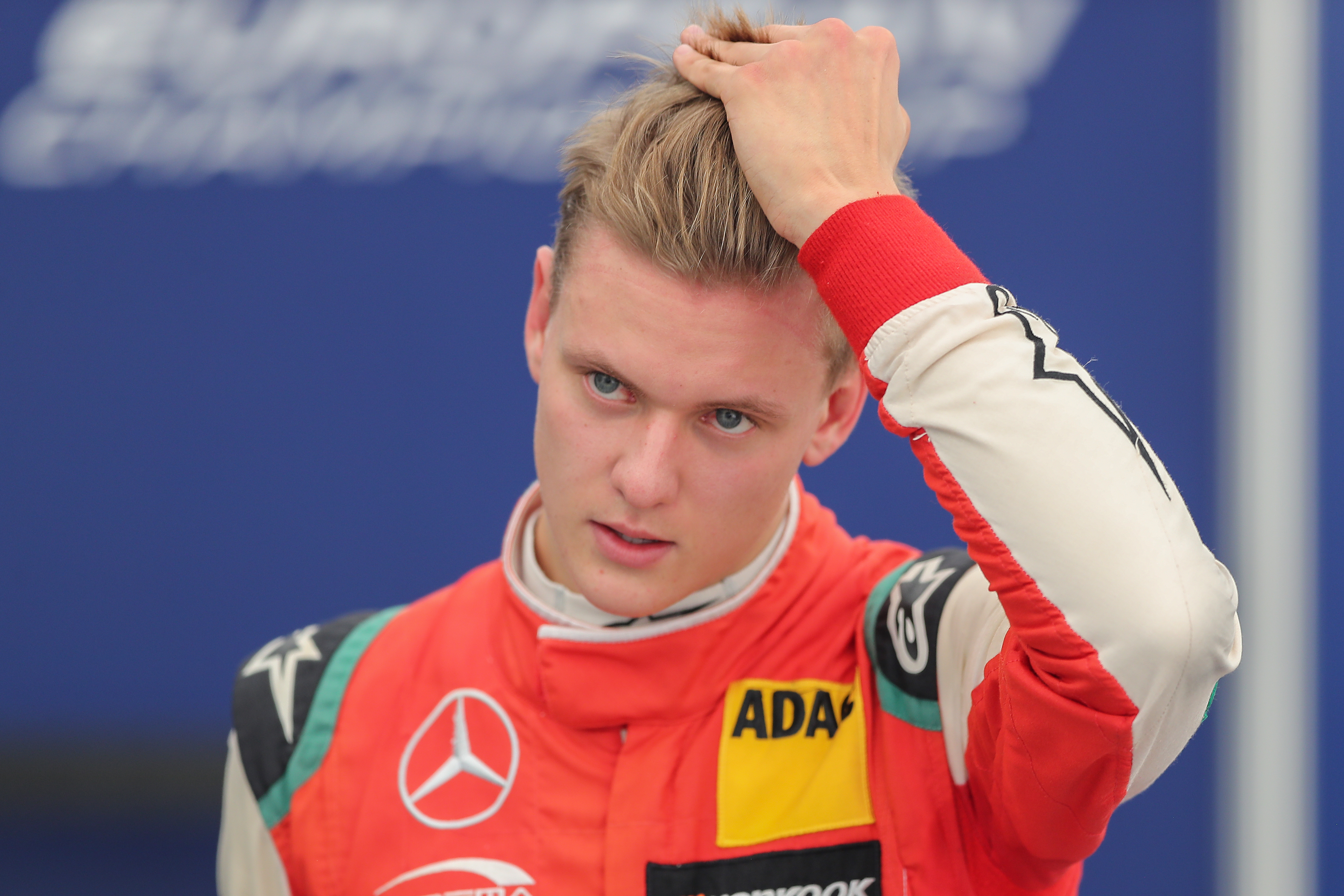 Aos 19 anos, filho de Michael Schumacher entra para a Ferrari