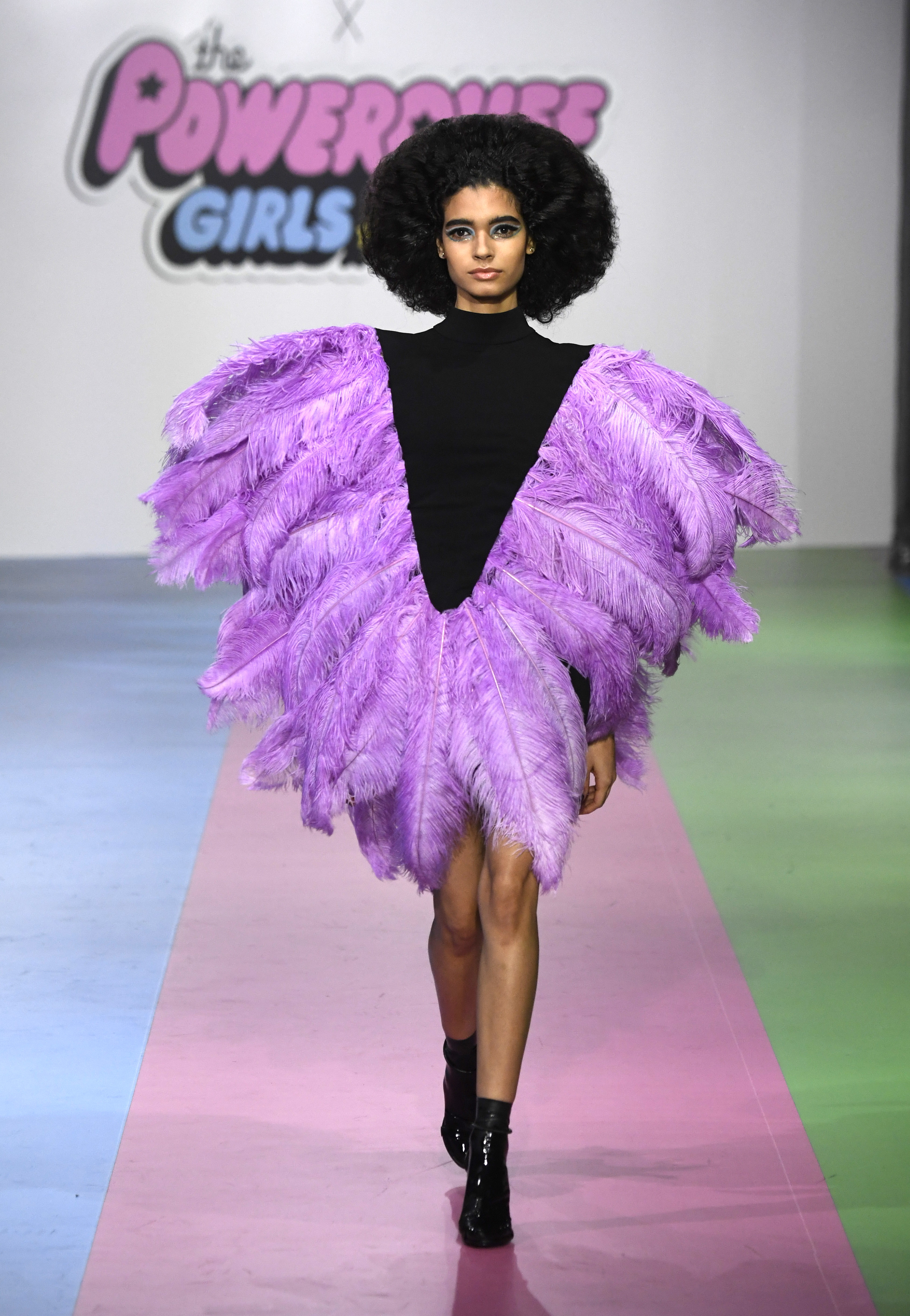 Christian Cowan x The Powerpuff Girls &ndash; Inside