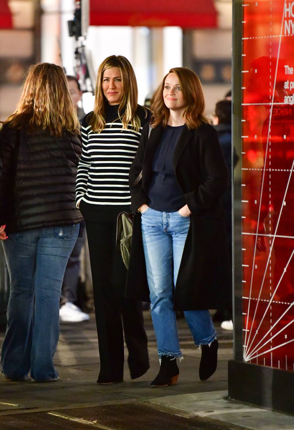 Nova série com Reese Witherspoon e Jennifer Aniston ganha teaser dramático