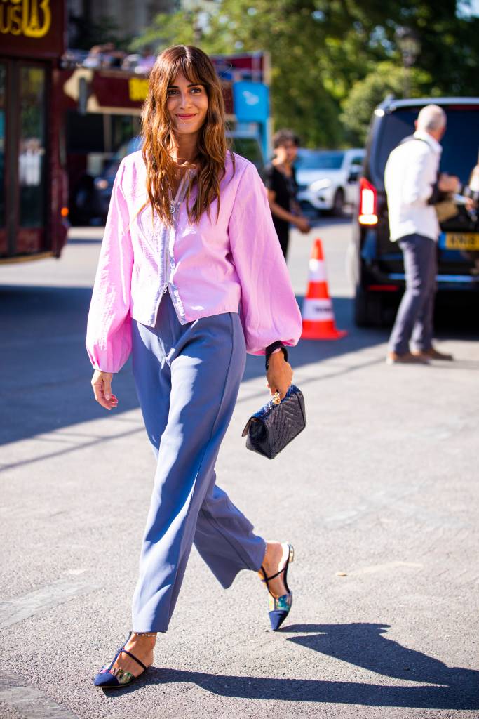 Gala Gonzalez- Street Style – Semana de Alta-Costura de Paris 2019/2020