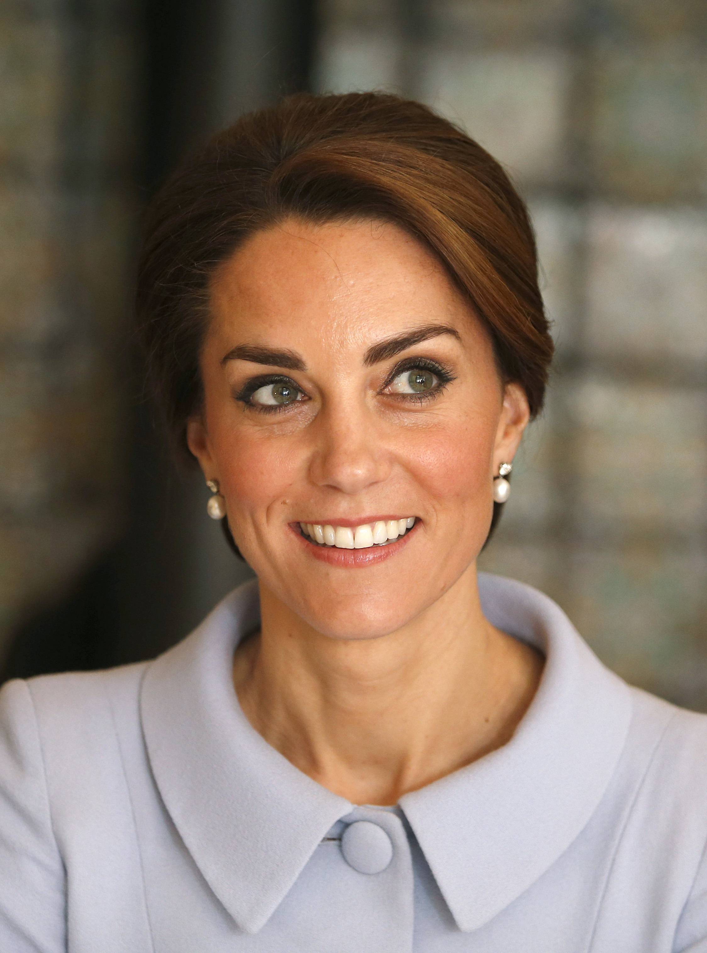 THE HAGUE, NETHERLANDS - OCTOBER 11:  Catherine, Duchess of Cambridge attends the British Ambassador's Residence in The Hague on October 11, 2016 in The Hague, Netherlands.  (Photo by Danny Lawson-Pool/Getty Images)