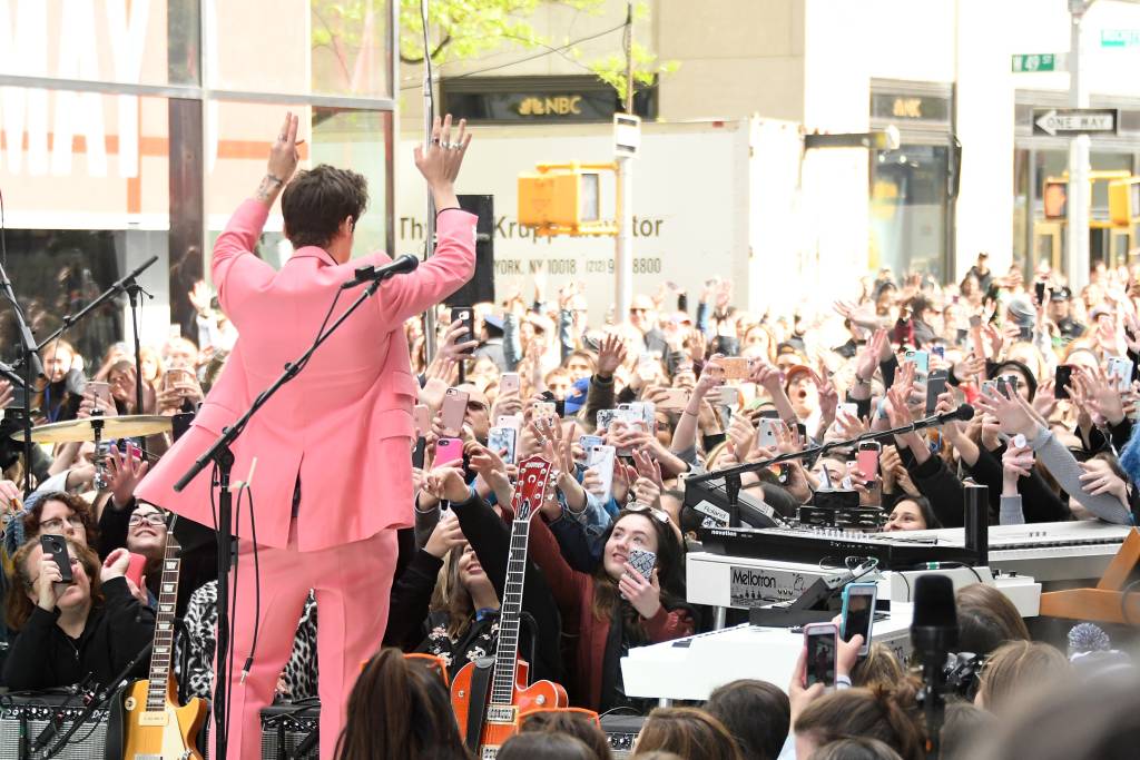 Harry Styles Performs On NBC’s “Today”