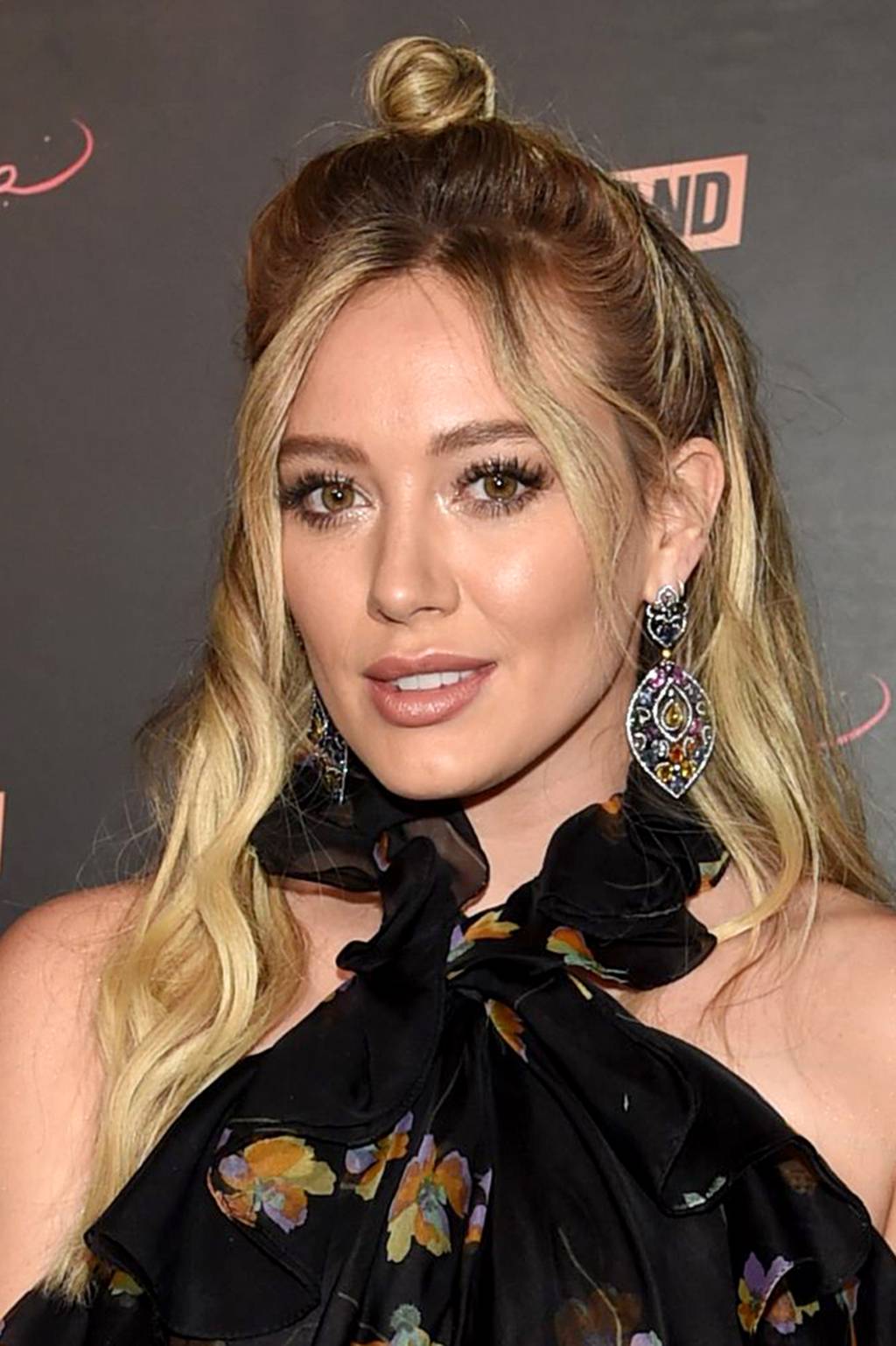 Hilary Duff conta que bebeu a própria placenta em forma de vitamina
