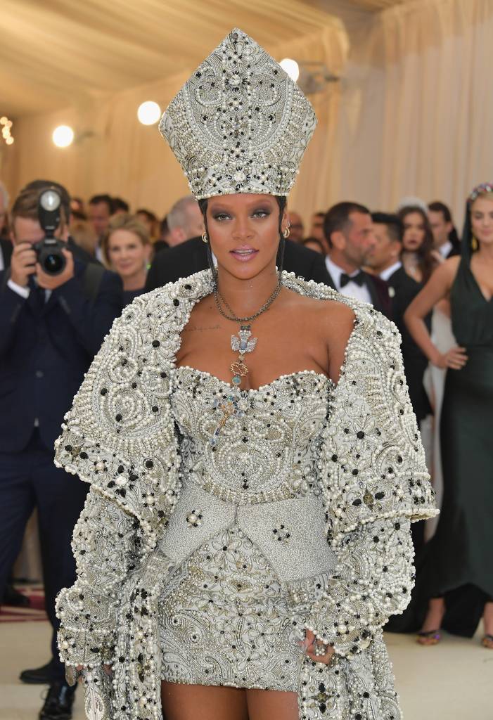 Heavenly Bodies: Fashion & The Catholic Imagination Costume Institute Gala – Arrivals Heavenly Bodies: Fashion & The Catholic Imagination Costume Institute Gala – Arrivals