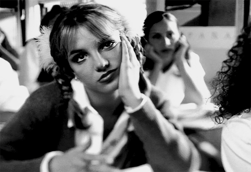 GIF Britney entediada na aula GIF Britney entediada na aula
