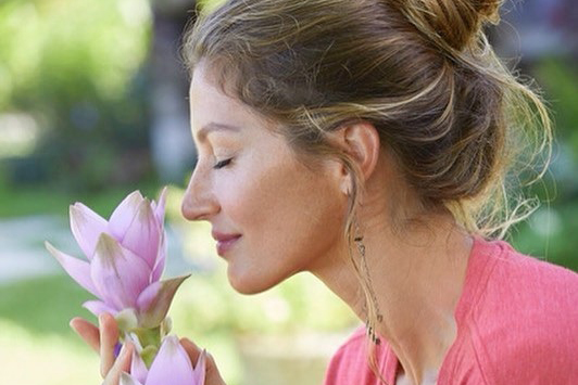 A principal dica de Gisele para combater o estresse é “estar na natureza”