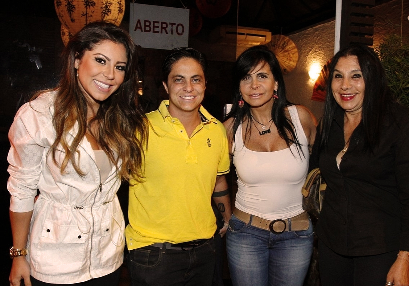 Gretchen garante: “Thammy não vai tirar os ovários, porque quer ser mãe!”