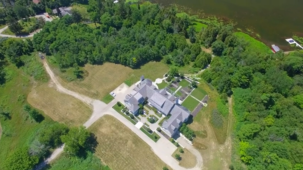 Você precisa ver a casa que Justin Bieber comprou no Canadá