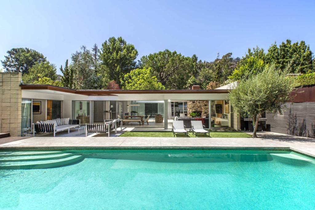Jamie Dornan coloca sua casa em LA à venda por U$ 3,2 milhões
