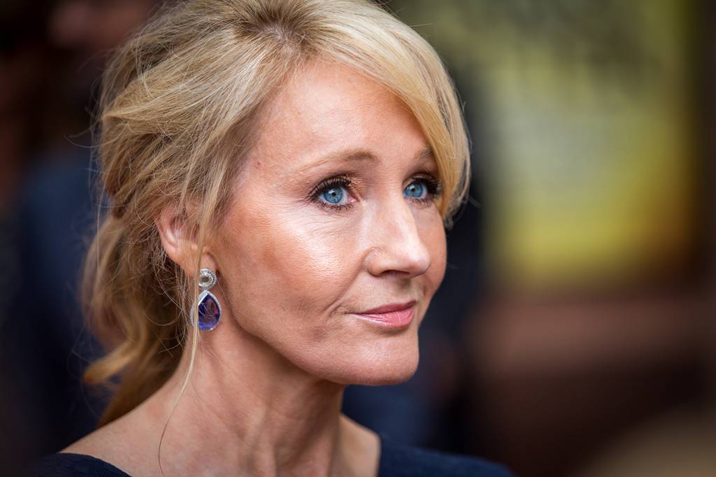Editora lançará livro com rascunhos e manuscritos de Harry Potter